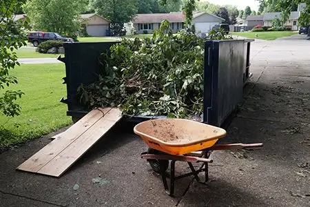 yard waste removal services in Edmonton